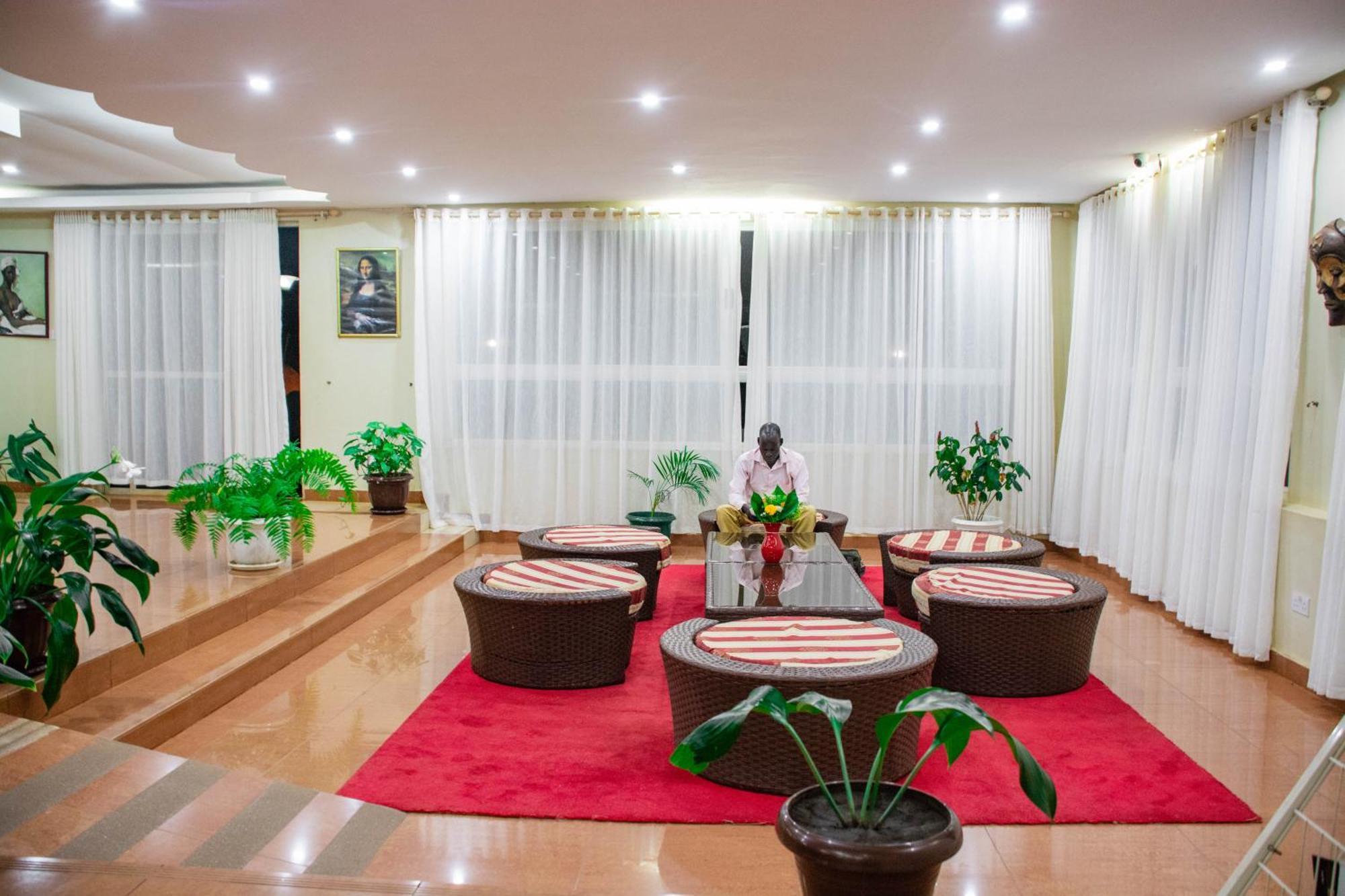 Bomah Hotel Limited Gulu Kültér fotó